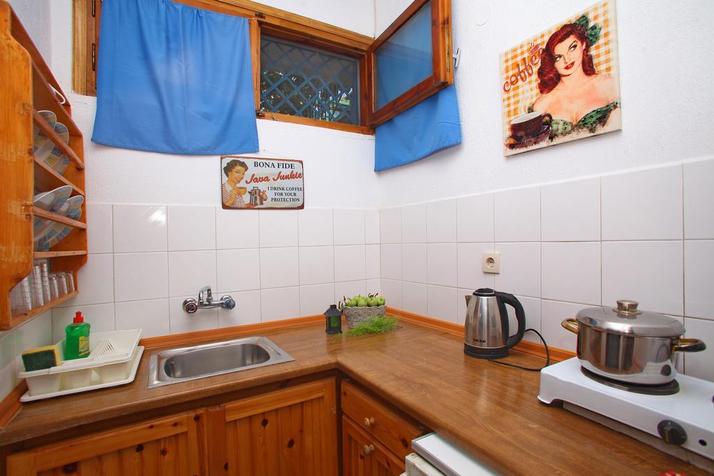 Appartamento Alexandra Sofia Stafylos Esterno foto